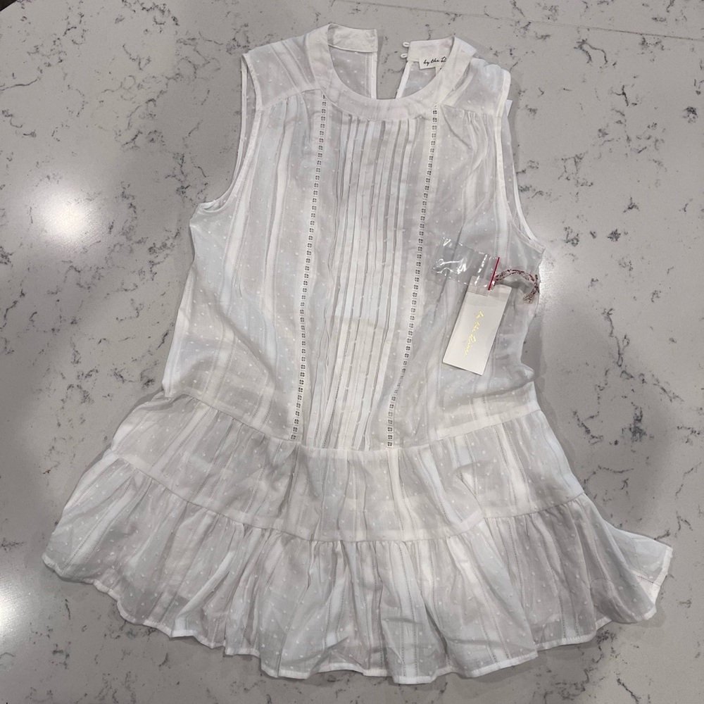 NWT - White cotton blouse